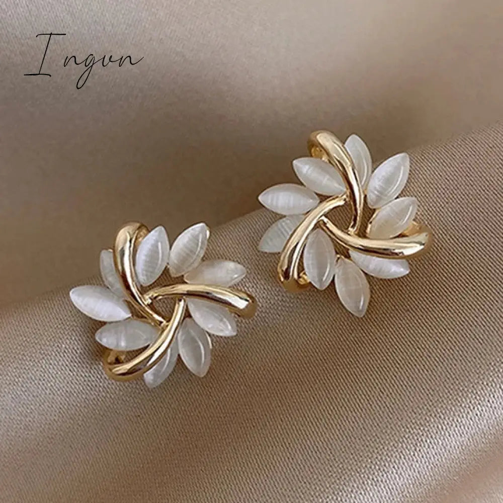 Exquisite Flower Zircon Stud Earrings For Women Leaves Geometric Rhinestone Earring Girl Party