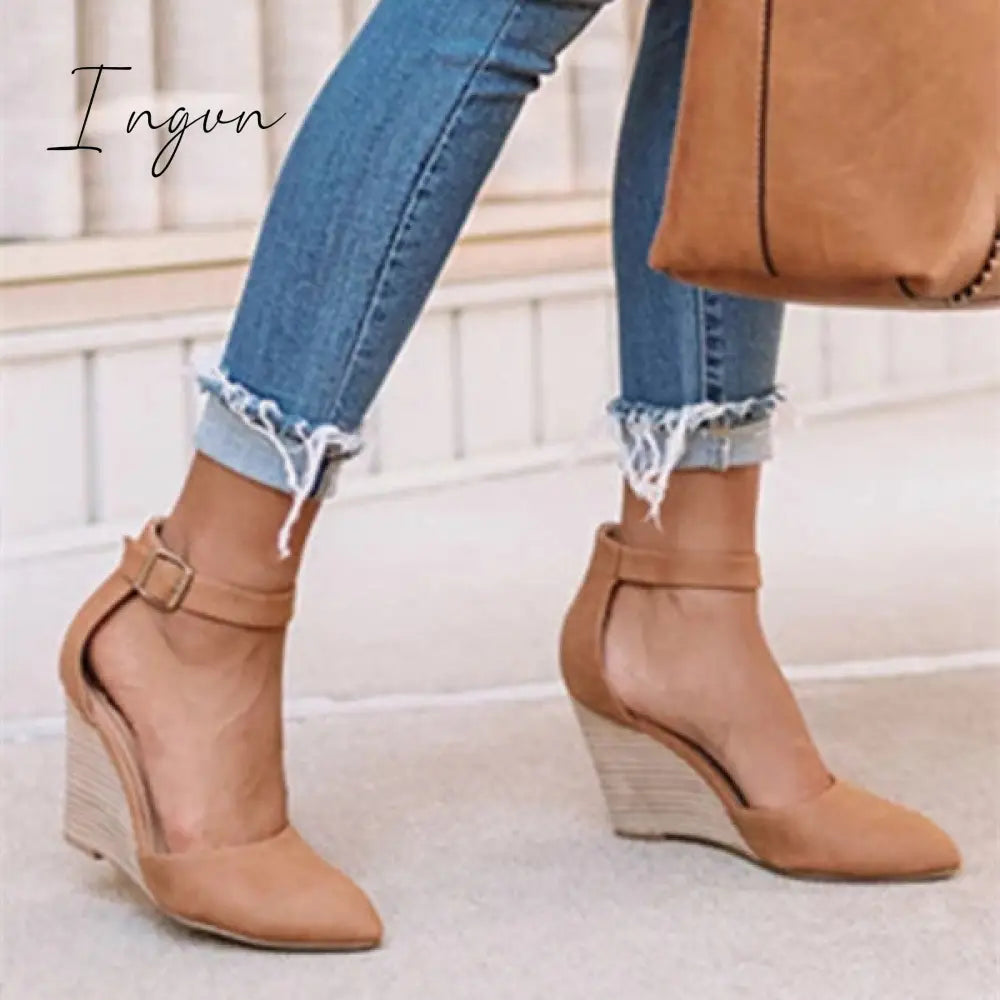 Ingvn - Classic Ankle Strap Wedge Shoes Brown / 5 Heels