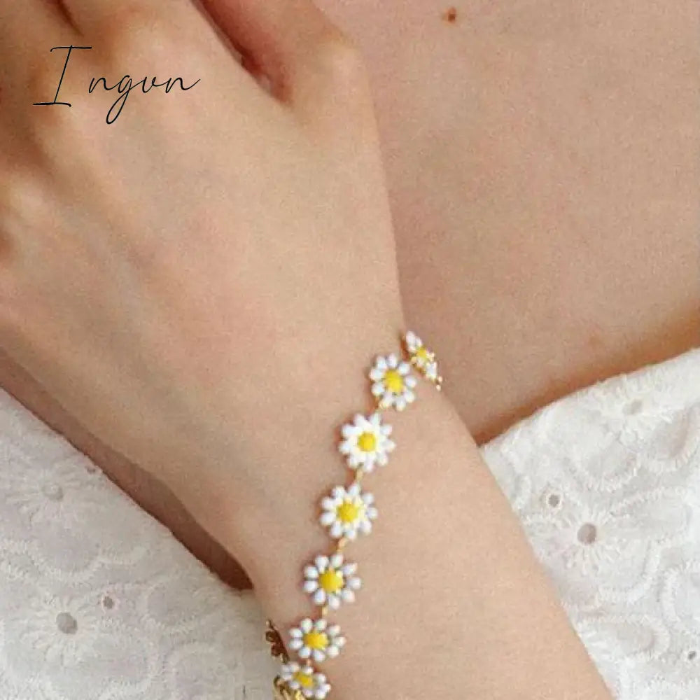 Korean Style Cute Small Daisy Flower Stud Earrings For Women Girls Sweet Statement Asymmetrical